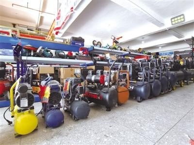 六盤(pán)水高新區(qū)專(zhuān)業(yè)市場(chǎng)系列報(bào)道 五金機(jī)電專(zhuān)業(yè)市場(chǎng)走筆